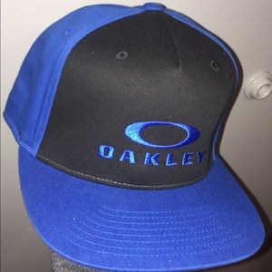 Oakley Hat